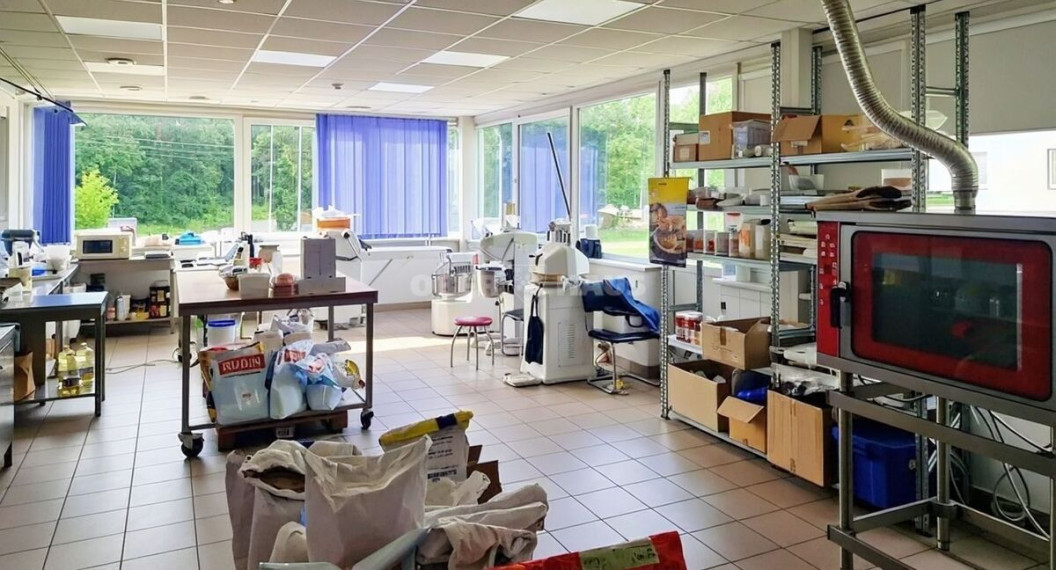 Nuomojamos administracinės, gamybinės patalpos Sandraugos g., Petrašiūnai, Kauno m., Kauno m. sav., 357 m2 ploto 8