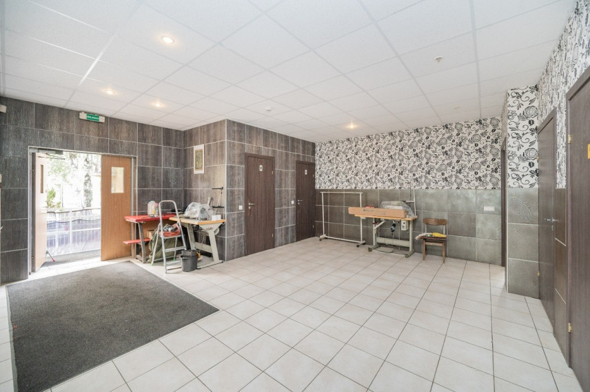 Parduodamos administracinės, gamybinės, kitos paskirties, paslaugų, prekybos patalpos Telšių g., Naujininkai, Vilniaus m., Vilniaus m. sav., 938.85 m2 ploto 11