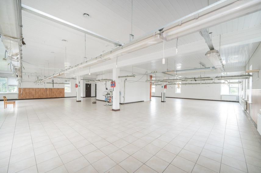 Nuomojamos administracinės, gamybinės, kitos paskirties, paslaugų, prekybos patalpos Telšių g., Naujininkai, Vilniaus m., Vilniaus m. sav., 938.85 m2 ploto 2