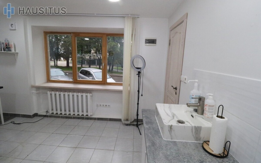Parduodamas butas M. Valančiaus g., Anykščiuose, 27.6 kv.m ploto 18