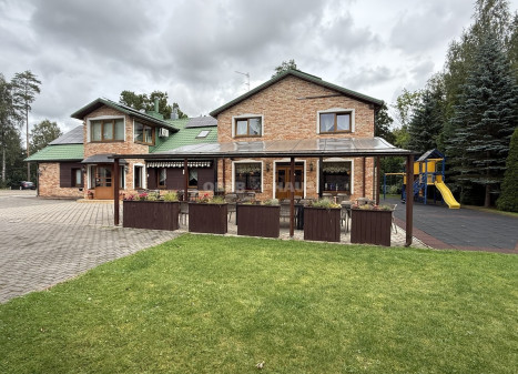 Parduodamos administracinės, kitos paskirties, maitinimo, sandėliavimo patalpos Vyturių g., Bačiūnai, Šiaulių m., Šiaulių m. sav., 528.72 m2 ploto Parduodamos administracinės, kitos paskirties, maitinimo, sandėliavimo patalpos Vyturių g., Bačiūnai, Šiaulių m., Šiaulių m. sav., 528.72 m2 ploto