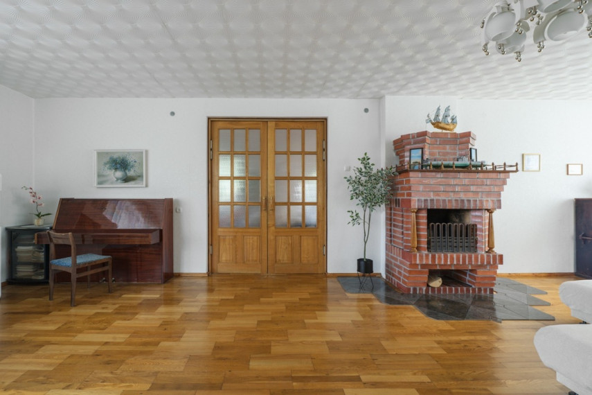 Parduodamas namas Liepojos g., Mažojo kaimelio, Klaipėdos m., Klaipėdos m. sav., 321.62 m2 ploto, 3 aukštai 13