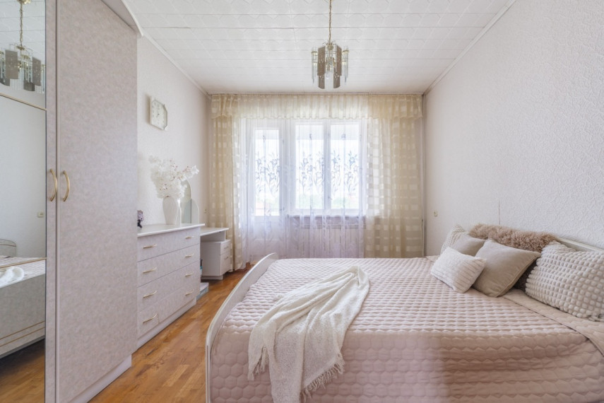 Parduodamas namas Liepojos g., Mažojo kaimelio, Klaipėdos m., Klaipėdos m. sav., 321.62 m2 ploto, 3 aukštai 24