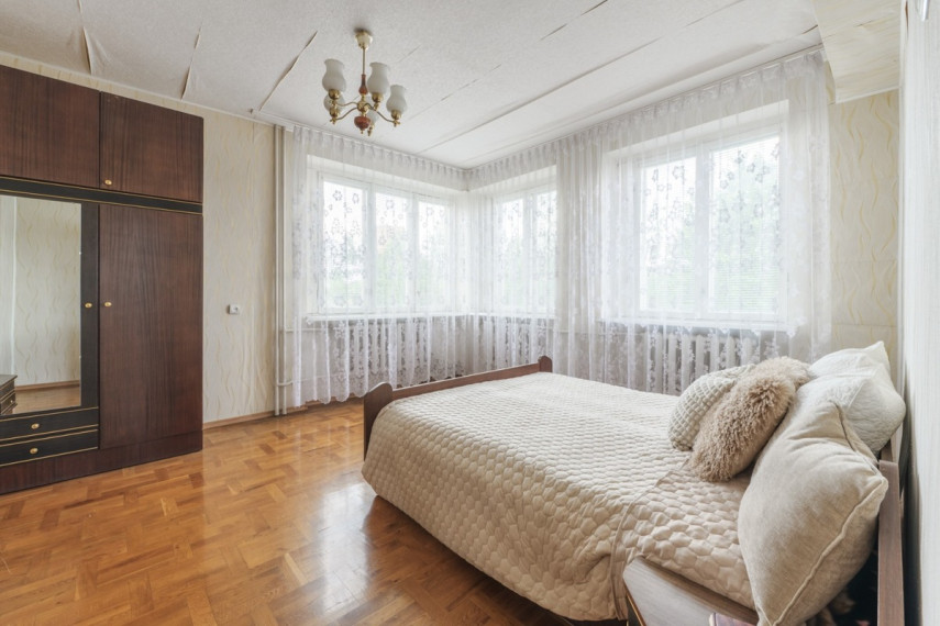 Parduodamas namas Liepojos g., Mažojo kaimelio, Klaipėdos m., Klaipėdos m. sav., 321.62 m2 ploto, 3 aukštai 31