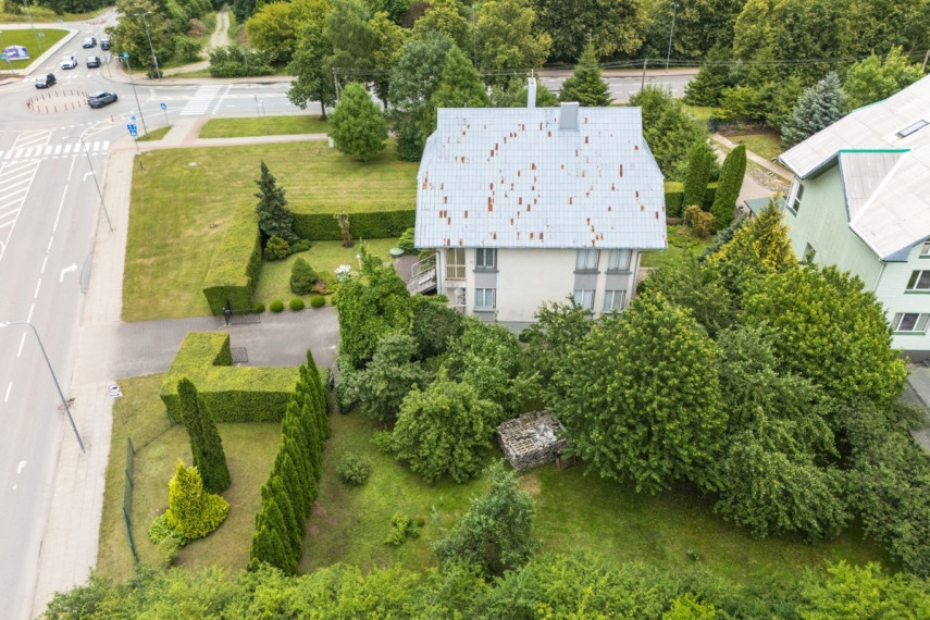 Parduodamas namas Liepojos g., Mažojo kaimelio, Klaipėdos m., Klaipėdos m. sav., 321.62 m2 ploto, 3 aukštai 56
