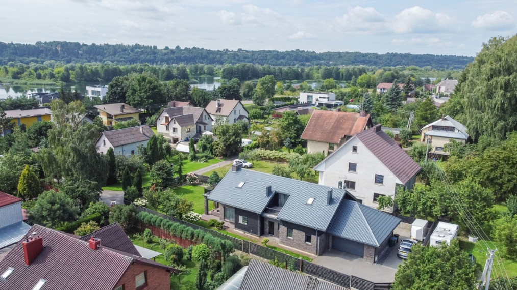 Parduodamas namas Tarpukalnio g., Žemutiniai Kaniūkai, Kauno m., Kauno m. sav., 268 m2 ploto, 2 aukštai 6
