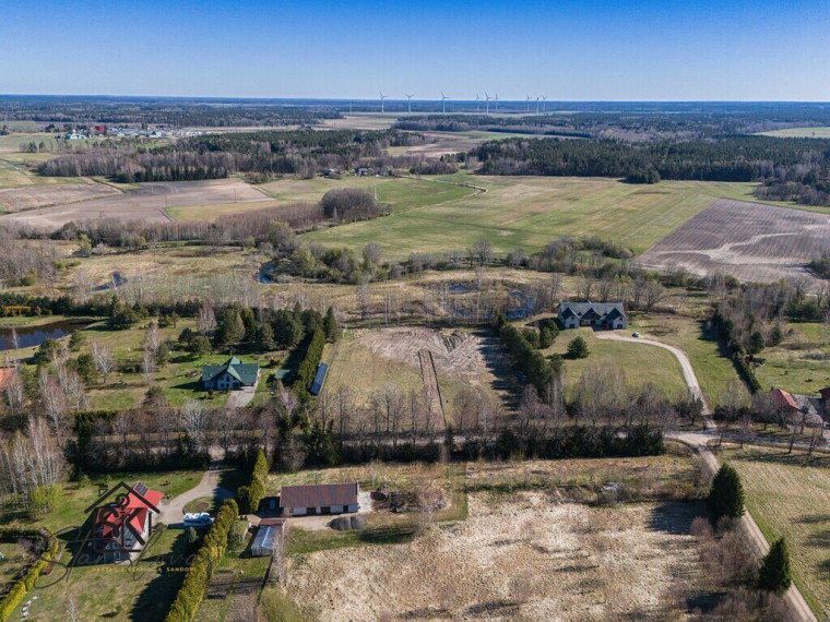 PARDUODAMI NAMŲ VALDOS ŽEMĖS SKLYPAI ŠILUTĖS RAJONE, MACIKŲ K., H.ZUDERMANO G. 9