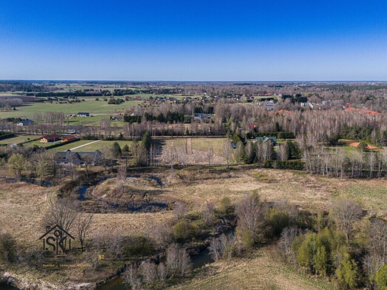 PARDUODAMI NAMŲ VALDOS ŽEMĖS SKLYPAI ŠILUTĖS RAJONE, MACIKŲ K., H.ZUDERMANO G. 10