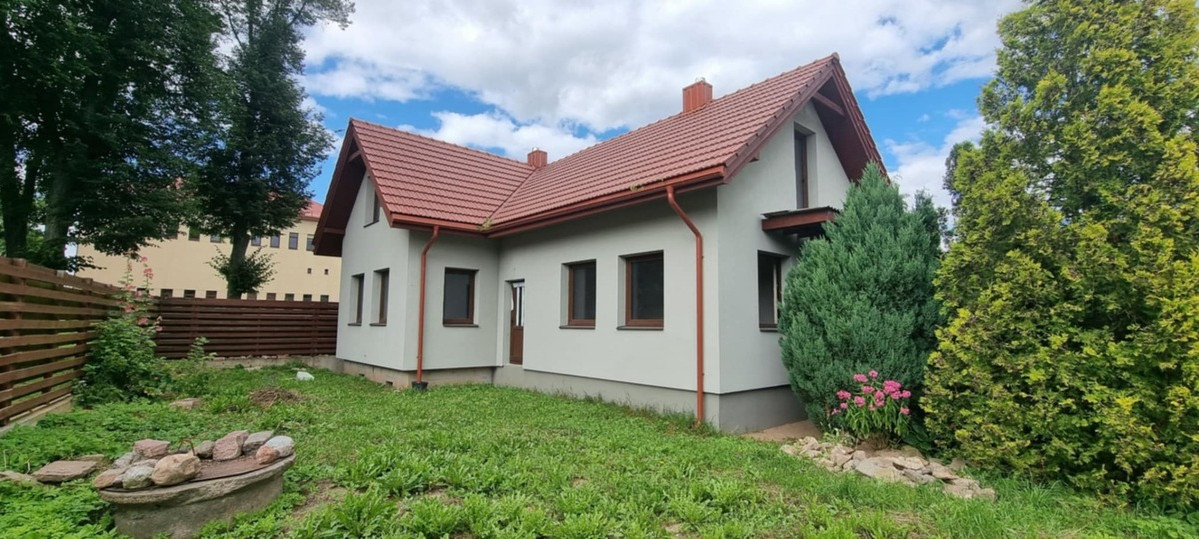 Parduodamas namas J. Biliūno g., Ukmergės m., Ukmergės r. sav., 186.92 m2 ploto, 2 aukštai 1