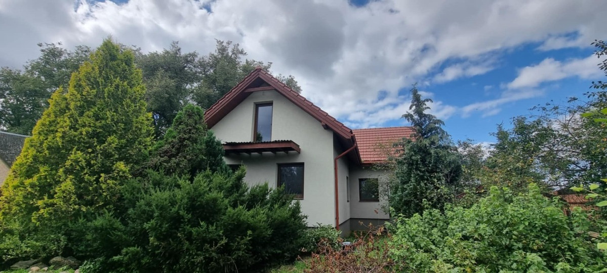 Parduodamas namas J. Biliūno g., Ukmergės m., Ukmergės r. sav., 186.92 m2 ploto, 2 aukštai 6