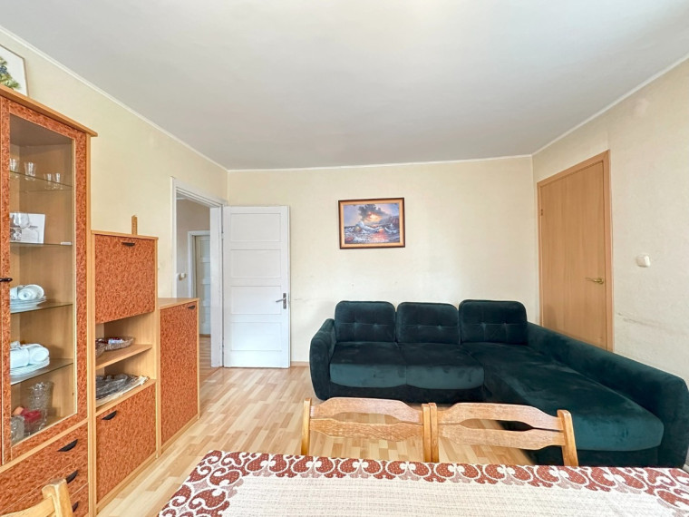 Parduodamas namas Dvaro g., Pakėvio k., Kelmės r. sav., 180.49 m2 ploto, 2 aukštai 10