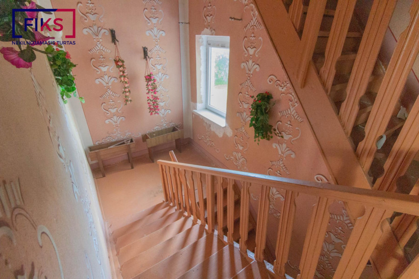 Parduodamas namas Jonavos g., Juškonių k., Jonavos r. sav., 262.95 m² ploto 6 kambariai 17