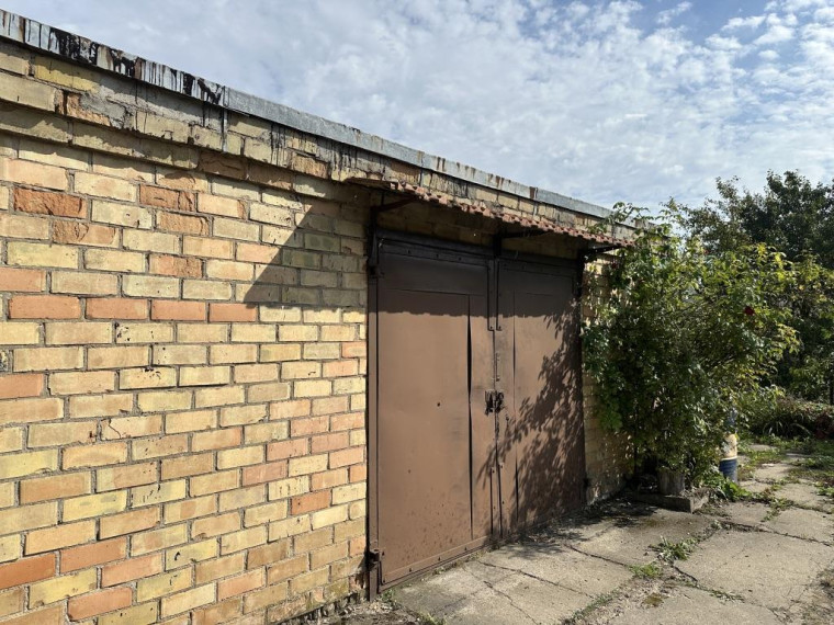 Parduodamas namas Baisogalos mstl., Radviliškio r. sav., 214.01 m² ploto 10 kambarių 10