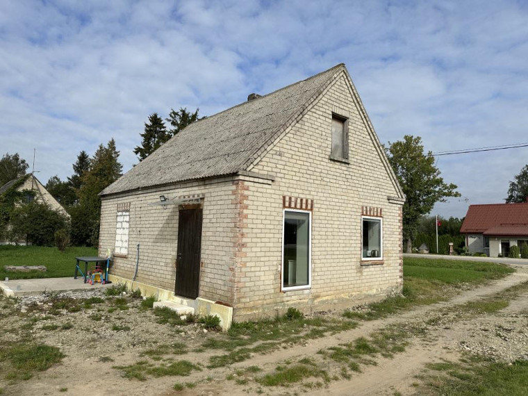 Parduodamas namas Senoji g., Pošupių k., Joniškio r. sav., 47.76 m² ploto 2 kambariai 1