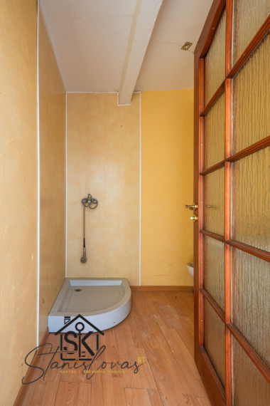 PARDUODAMOS VIEŠBUČIŲ PASKIRTIES PATALPOS ŠILUTĖJE, GLUOSNIŲ G. 13C 48