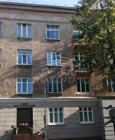 Parduodamas butas S. Daukanto g., Centras, Klaipėdos m., Klaipėdos m. sav., 55 m2 ploto, 3 kambariai 2
