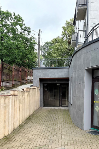 Nuomojamos administracinės, paslaugų, prekybos, sandėliavimo patalpos Trakų g., Centras, Kauno m., Kauno m. sav., 105 m2 ploto 12