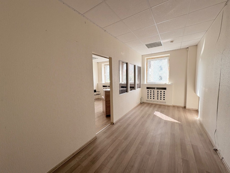 Nuomojamos administracinės, paslaugų, prekybos patalpos A. Baranausko g., Žaliakalnis, Kauno m., Kauno m. sav., 33 m2 ploto 19