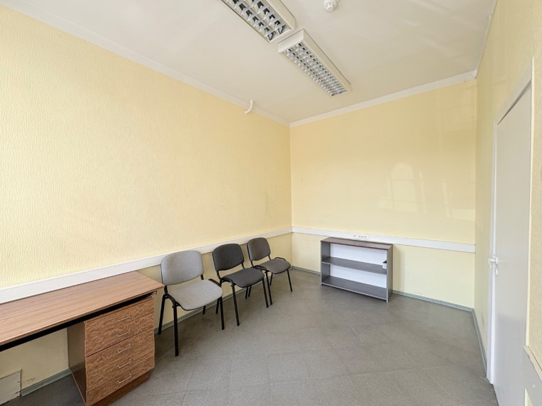 Nuomojamos administracinės, paslaugų, prekybos patalpos A. Baranausko g., Žaliakalnis, Kauno m., Kauno m. sav., 33 m2 ploto 24