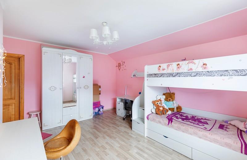 Parduodamas namas Medelyno g., Vėliučionių k., Vilniaus r. sav., 200.88 m² ploto 5 kambariai 13