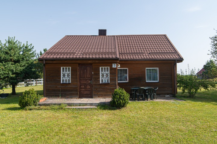 Parduodamas pilnai renovuotas namas Beržų g., Senosios Varėnos k., 56,42 kv.m ploto su sklypu 13.83 a 1