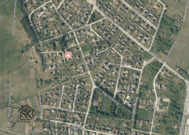 PARDUODAMAS GYVENAMASIS NAMAS SU ŪKINIU PASTATU ŠILUTĖJE, NENDRIŲ G. 7 36