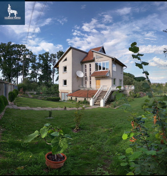Parduodamas namas Jurbarko r. sav., Smalininkų k., Intako g., 298 m2 ploto, 2 aukštai 1