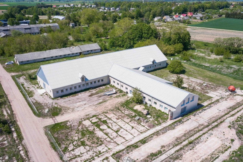 Nuomojamos administracinės, gamybinės, kitos paskirties, sandėliavimo patalpos Pakalnės g., Algirdų k., Ukmergės r. sav., 1000 m2 ploto 4