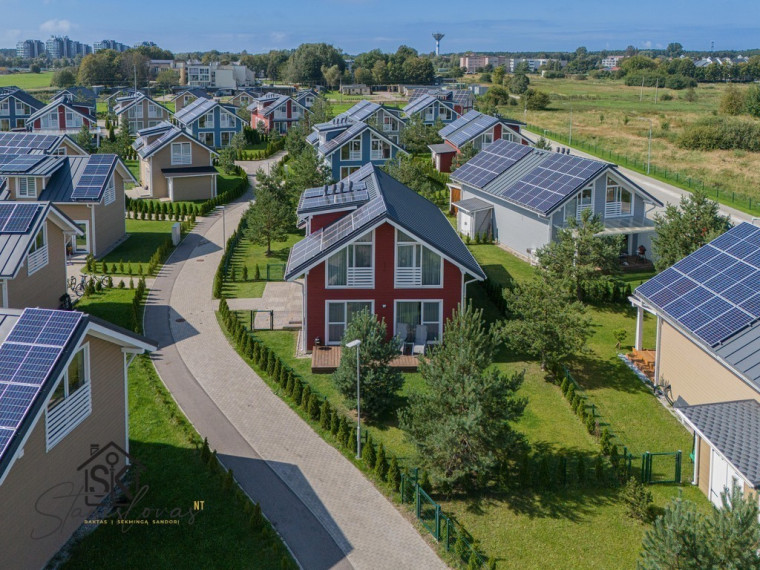 PARDUODAMAS KOTEDŽAS PAJŪRYJE – PATOGUS GYVENIMUI, POILSIUI AR INVESTICIJAI 24