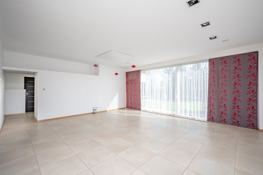 Parduodamas namas Skatulės g., Zujūnai, Vilniaus m., Vilniaus m. sav., 245.17 m2 ploto, 2 aukštai 30
