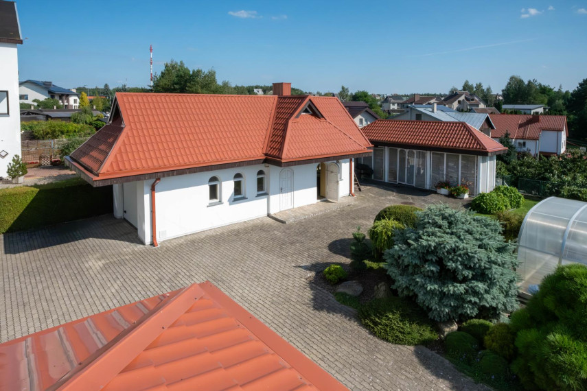 Parduodamas namas Turistų g., Likiškiai, Alytaus m., Alytaus m. sav., 396.00 m² ploto 6 kambariai 15