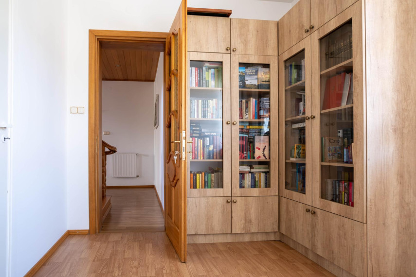Parduodamas namas Turistų g., Likiškiai, Alytaus m., Alytaus m. sav., 396.00 m² ploto 6 kambariai 21