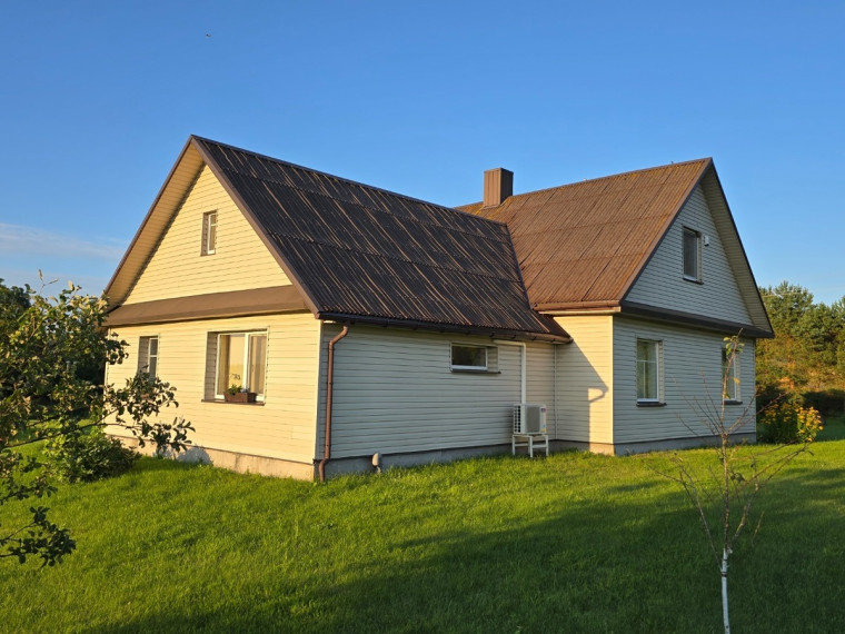 Parduodamas namas Meškučių k., Varėnos r. sav., 198.99 m2 ploto, 2 aukštai 25