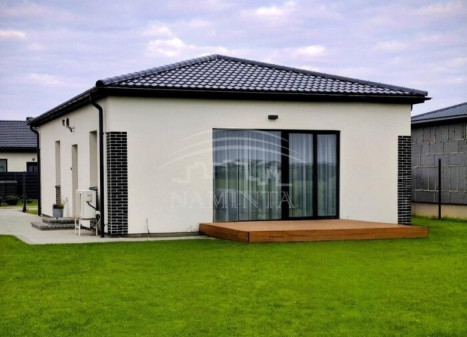 Parduodamas namas Baukštininkų k., Klaipėdos r. sav., 80 m2 ploto, 1 aukštai Parduodamas namas Baukštininkų k., Klaipėdos r. sav., 80 m2 ploto, 1 aukštai