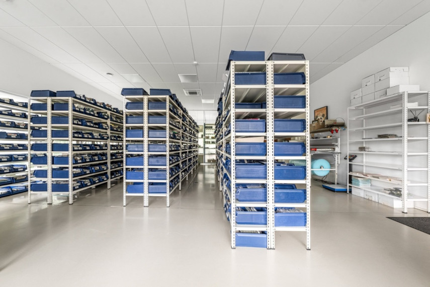 Parduodamos administracinės, gamybinės, kitos paskirties, paslaugų, prekybos, sandėliavimo patalpos Medikiškių g., Kalino k., Vilniaus r. sav., 612.36 m2 ploto 10