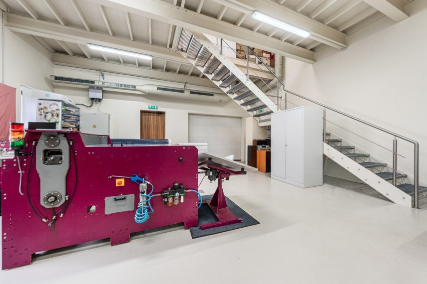 Parduodamos administracinės, gamybinės, kitos paskirties, paslaugų, prekybos, sandėliavimo patalpos Medikiškių g., Kalino k., Vilniaus r. sav., 612.36 m2 ploto 24
