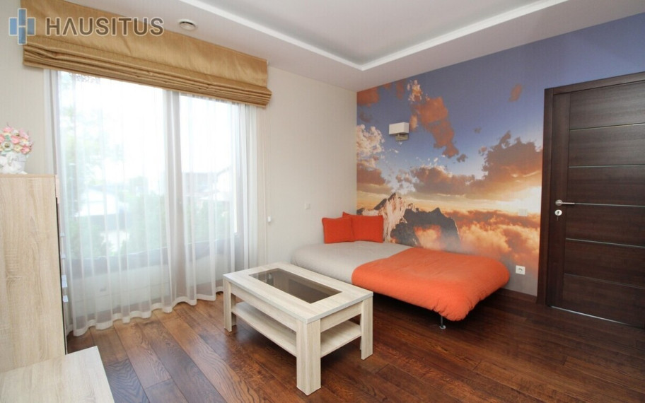 Parduodamas namas Pajuostės pl., Panevėžyje, 234.93 kv.m ploto, 2 aukštai 33