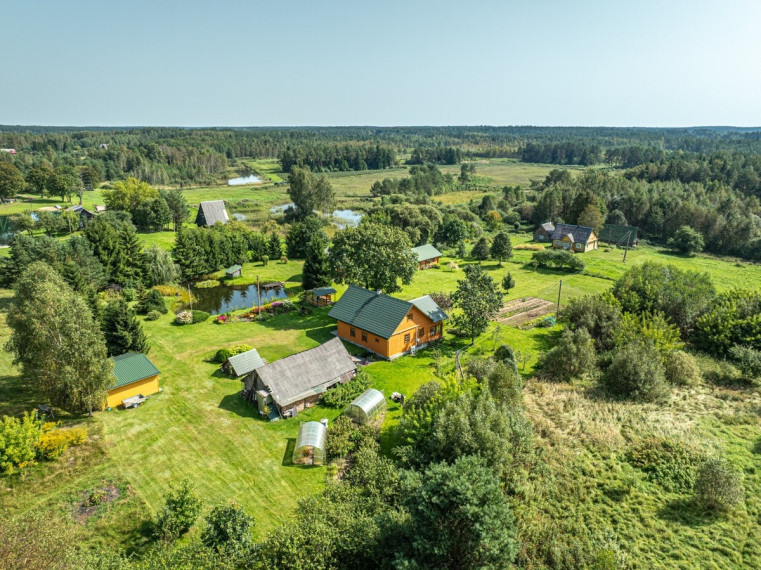 Parduodamas namas Ažubalio k., Švenčionių r. sav., 315 m2 ploto, 2 aukštai 10