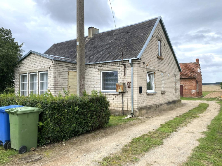 Parduodamas namas Smėlio g., Virbalio Miesto Laukų k., Vilkaviškio r. sav., 17.99 m² ploto 3 kambariai 1
