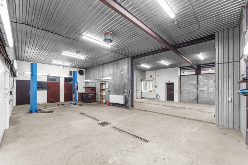 Nuomojamos gamybinės, kitos paskirties, paslaugų, prekybos, sandėliavimo patalpos Užmiesčio g., Gargždų m., Klaipėdos r. sav., 496.48 m2 ploto 1