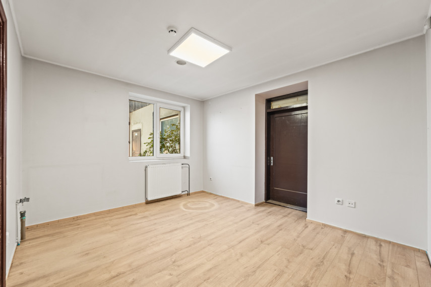 Nuomojamos gamybinės, kitos paskirties, paslaugų, prekybos, sandėliavimo patalpos Užmiesčio g., Gargždų m., Klaipėdos r. sav., 496.48 m2 ploto 14