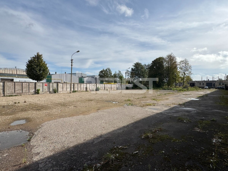 Nuomojamas komercinės paskirties sklypas Šarūno g., Gubernija, Šiaulių m., Šiaulių m. sav., 12.9 a ploto 6