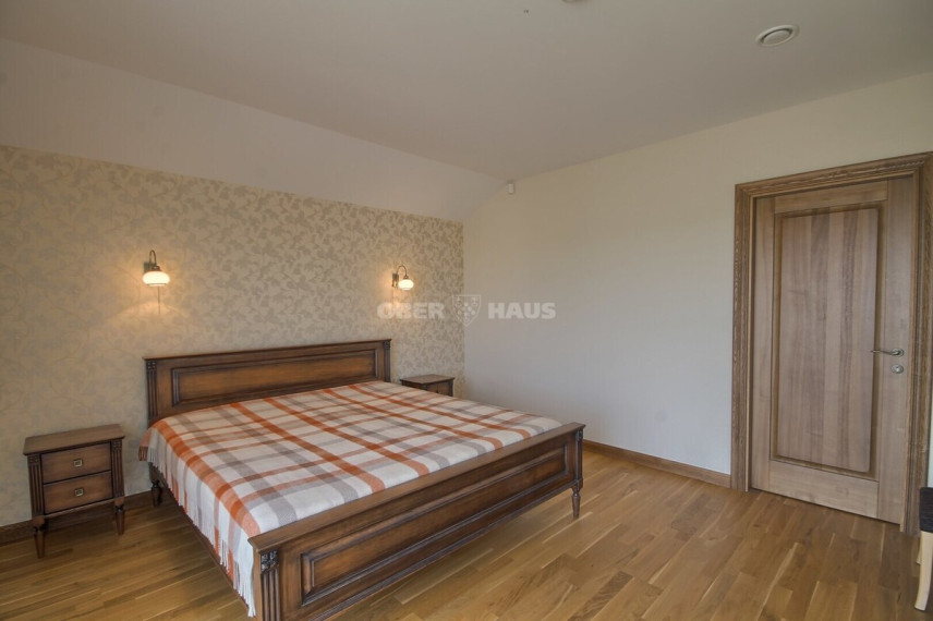 Parduodamas namas Kalnelio g., Ginkūnų k., Šiaulių r. sav., 212.37 m2 ploto, 2 aukštai 20