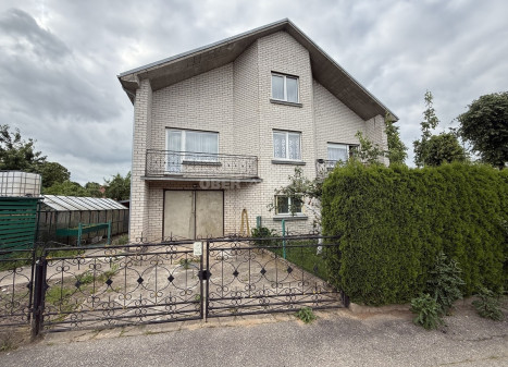Parduodamas namas Vaidoto g., Gubernija, Šiaulių m., Šiaulių m. sav., 363.36 m2 ploto, 2 aukštai Parduodamas namas Vaidoto g., Gubernija, Šiaulių m., Šiaulių m. sav., 363.36 m2 ploto, 2 aukštai