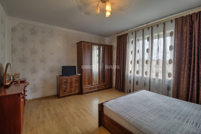 Parduodamas namas Vaidoto g., Gubernija, Šiaulių m., Šiaulių m. sav., 363.36 m2 ploto, 2 aukštai 23