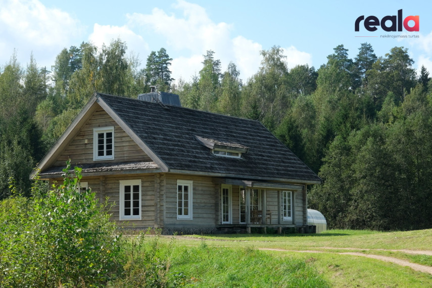 Parduodamas namas Piliakalnio g., Liaudiškių k., 144 kv.m ploto 36