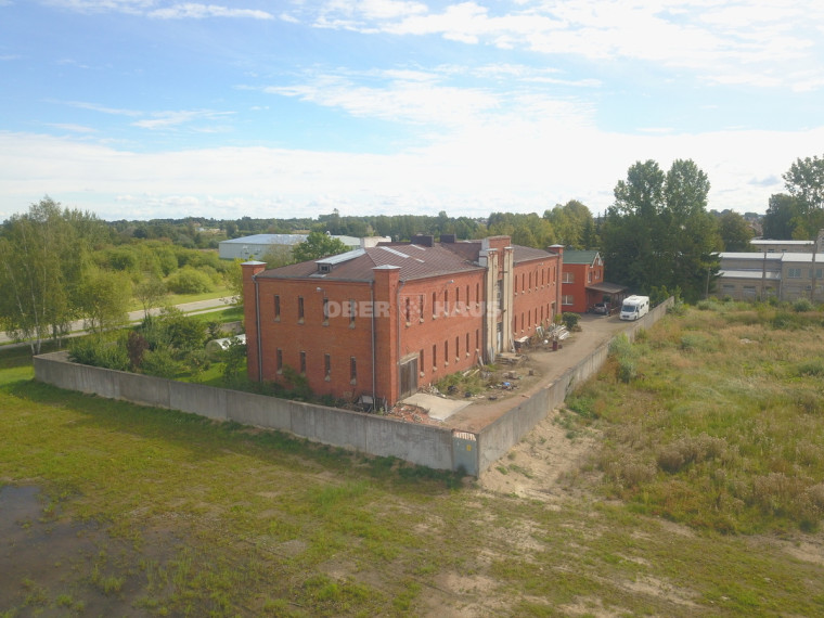 Parduodamos gamybinės patalpos Pakruojo g., Gubernija, Šiaulių m., Šiaulių m. sav., 1297 m2 ploto 1