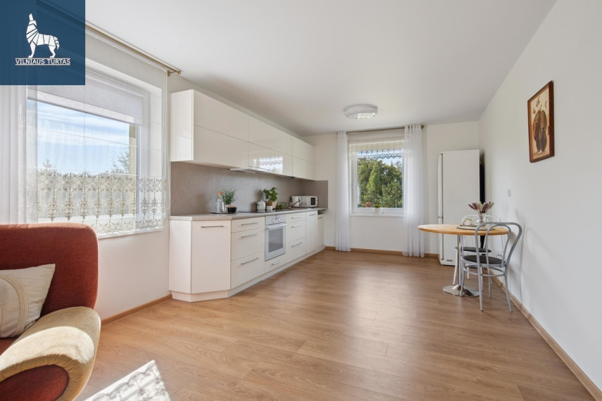 Parduodamas namas Plačioji g., Žodiškių k., Vilniaus r. sav., 198 m2 ploto, 2 aukštai 6