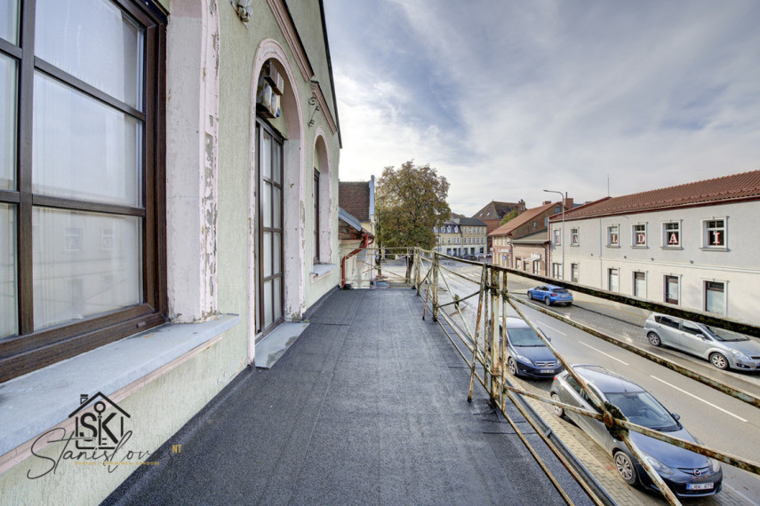 PARDUODAMI DU PASTATAI, KURIUOSE GALIMA ĮRENGTI BUTUS IR PATALPAS M. JANKAUS G. 4, ŠILUTĖJE 17