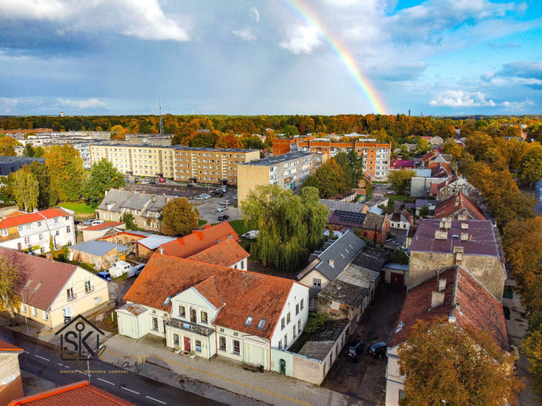 PARDUODAMI DU PASTATAI, KURIUOSE GALIMA ĮRENGTI BUTUS IR PATALPAS M. JANKAUS G. 4, ŠILUTĖJE 32